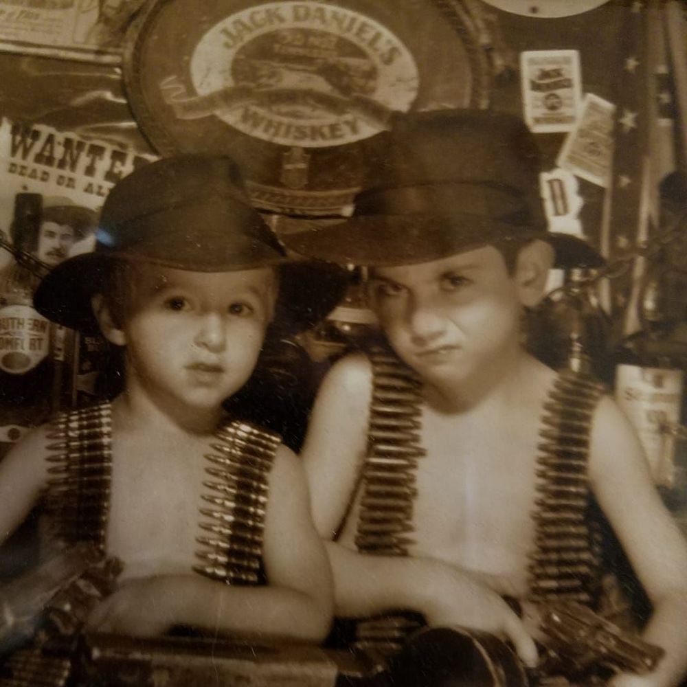 Meet your Posher, Johnny